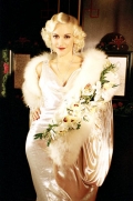 Gwen Stefani (Jean Harlow)